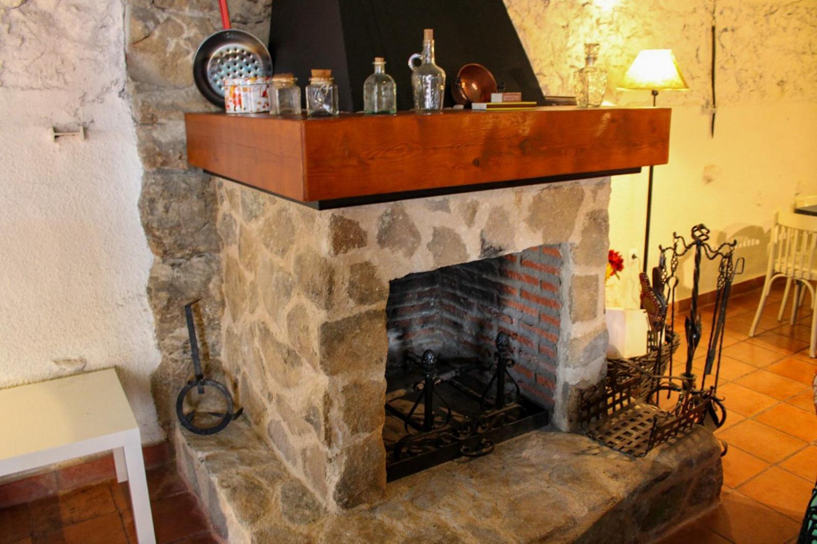 Casa Rural El Horno De La Aldegueela Torrecaballeros Εξωτερικό φωτογραφία