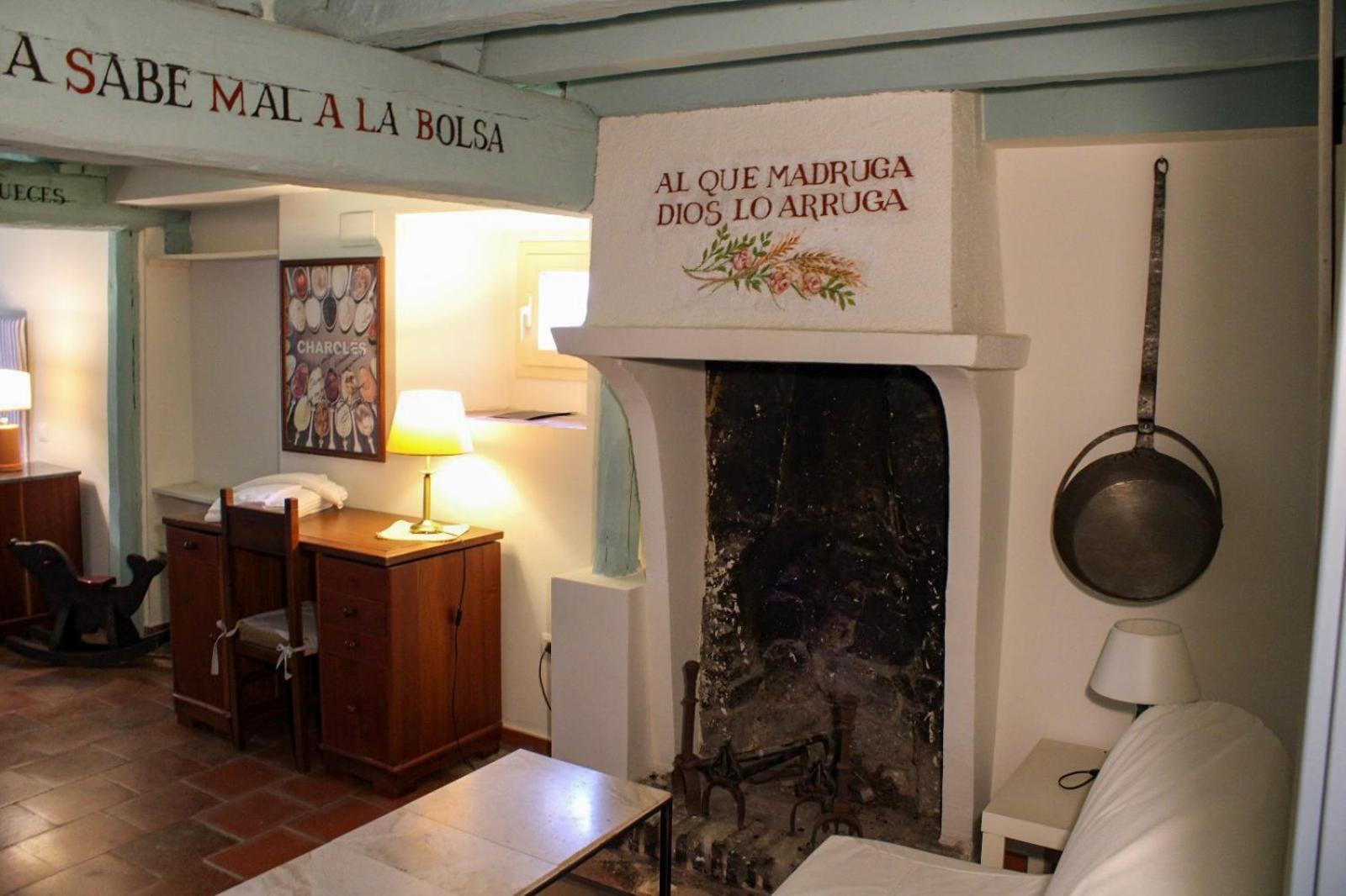 Casa Rural El Horno De La Aldegueela Torrecaballeros Εξωτερικό φωτογραφία